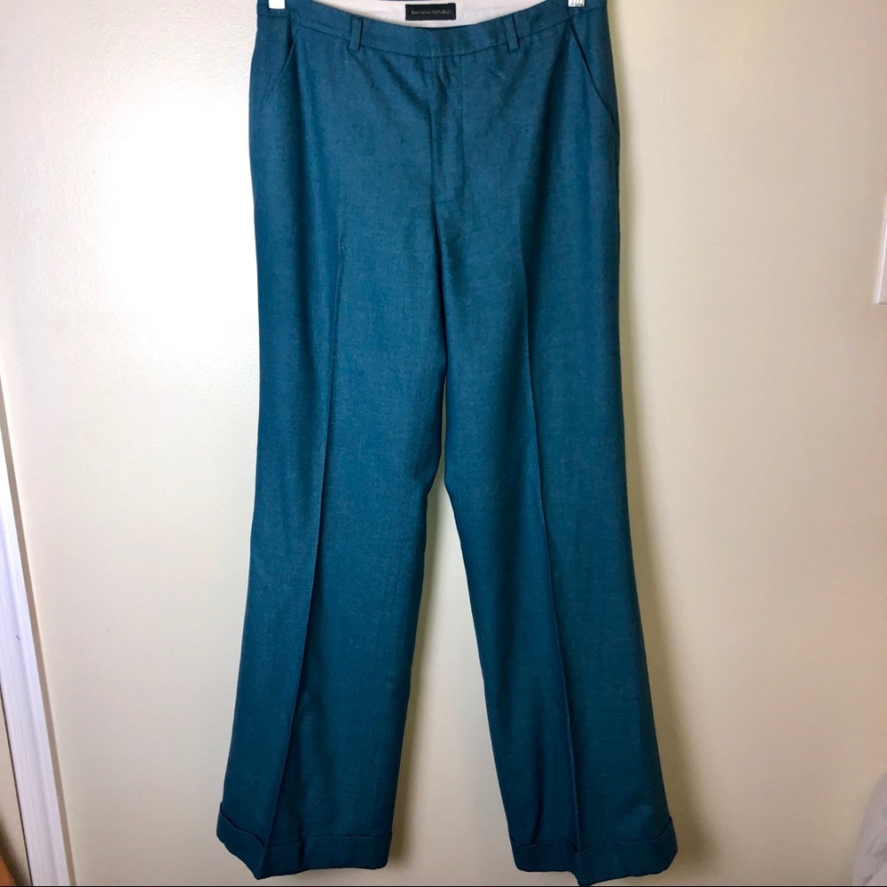 Gorgeous Banana Republic teal pants